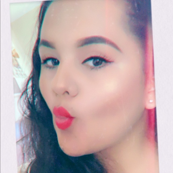 Meet your Posher, Lulu - Picture 3 of 5